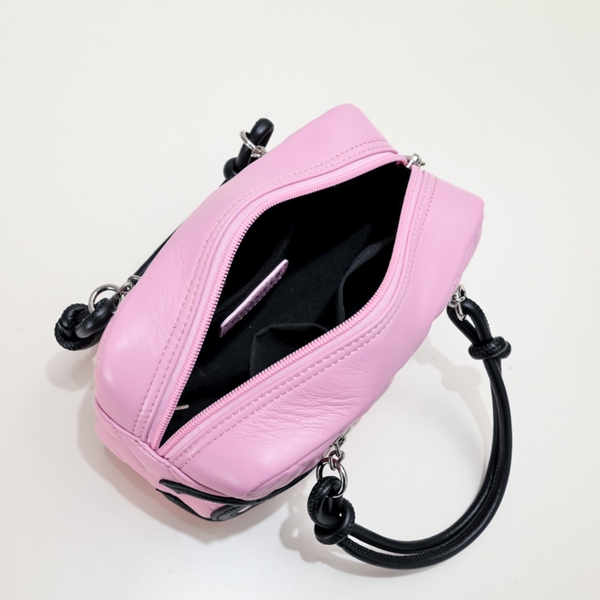 シャネルバッグ着用イメージ